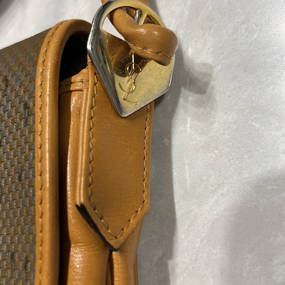 Vintage Authentic YSL Crossbody bag - Picture 3 of 11